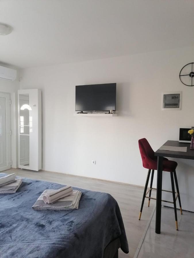Leona Apartment Vidikovac, Pula Dış mekan fotoğraf
